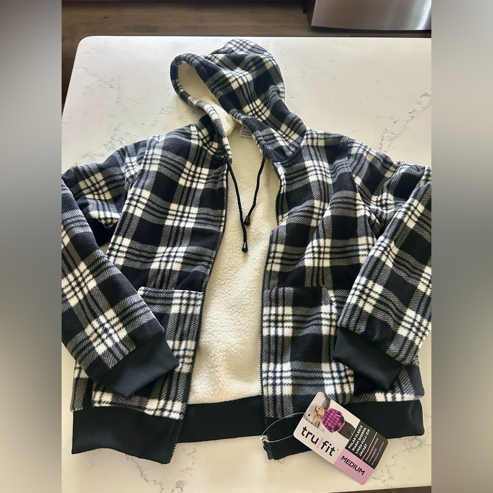 Plaid Hooded Jacket with Sherpa Lining - Women’s Medium (NWT)
